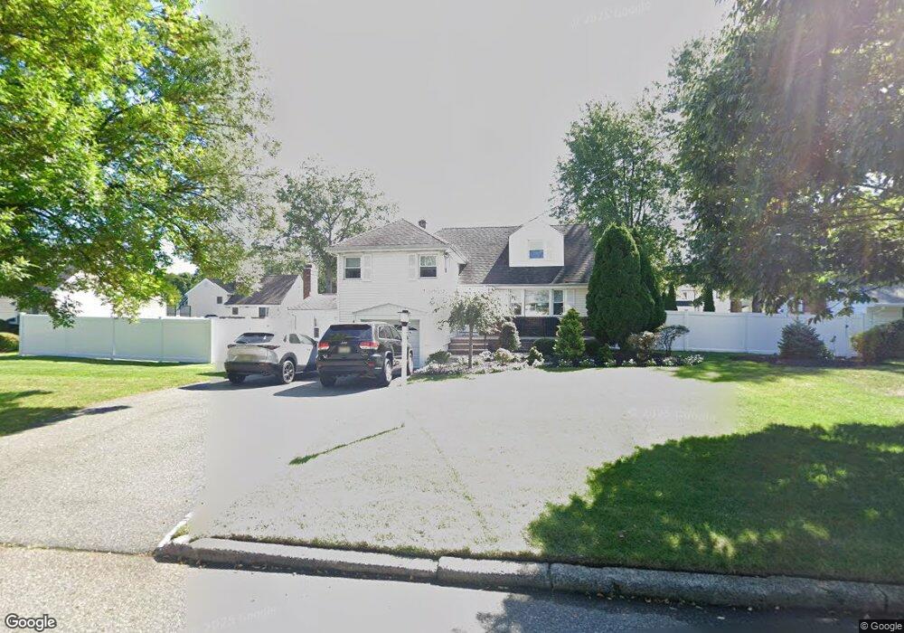 150 Village Cir W, Paramus, NJ 07652 - photo 1