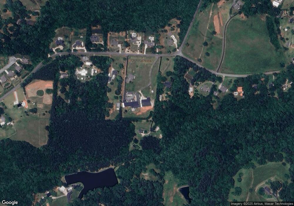 320 Robertson Way, Travelers Rest, SC 29690 - photo 1