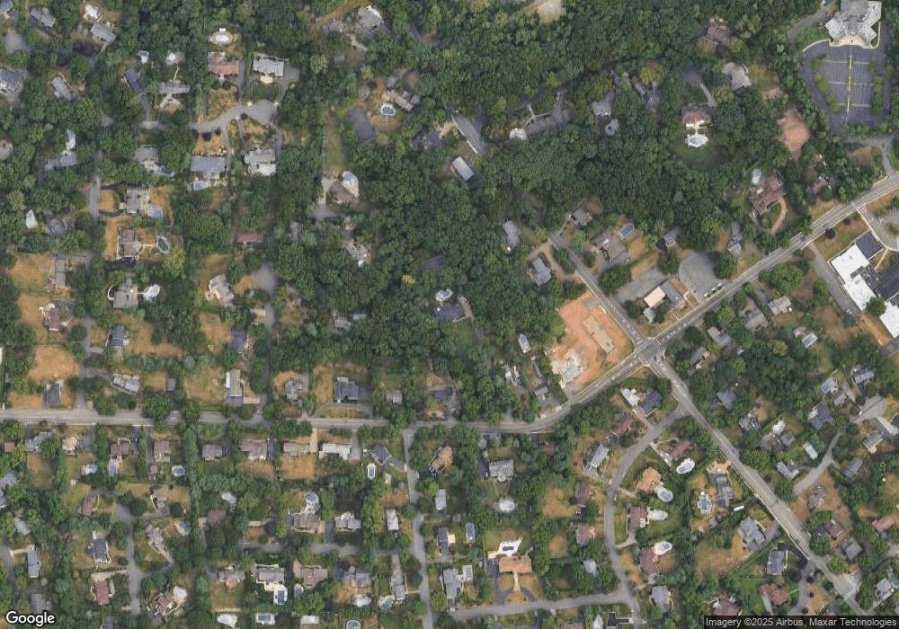 312 Old Tappan Rd, Old Tappan, NJ 07675 - photo 1