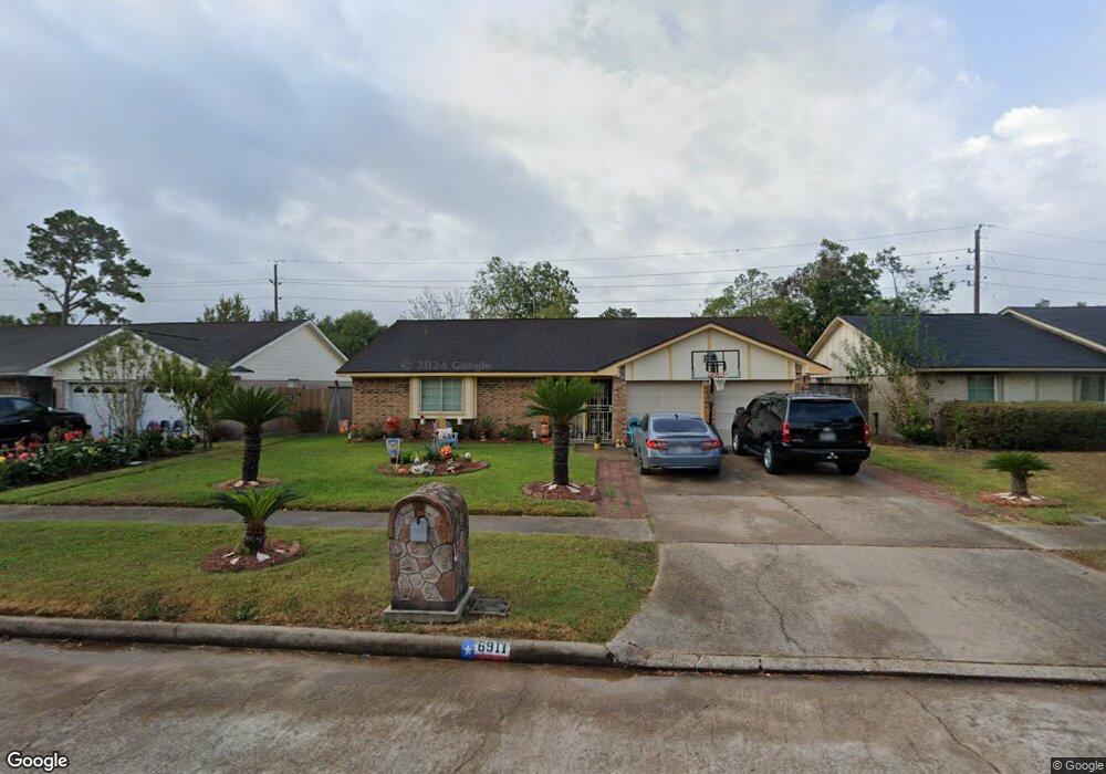 6911 Sandswept Ln, Houston, TX 77086 - photo 1