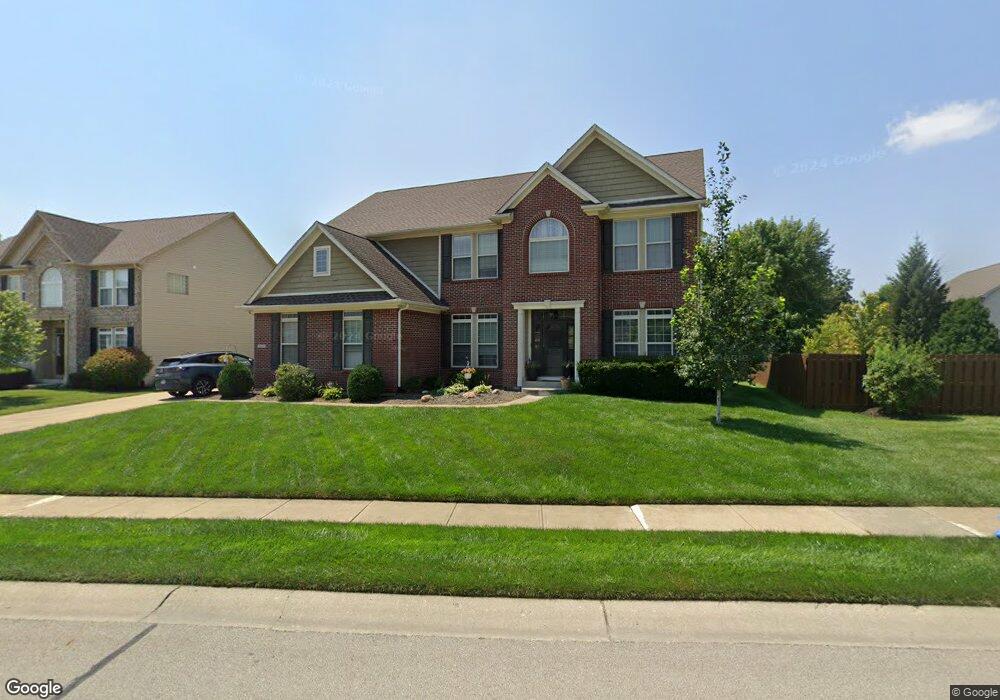 13608 Auburn Springs Cir, Fishers, IN 46038 - photo 1
