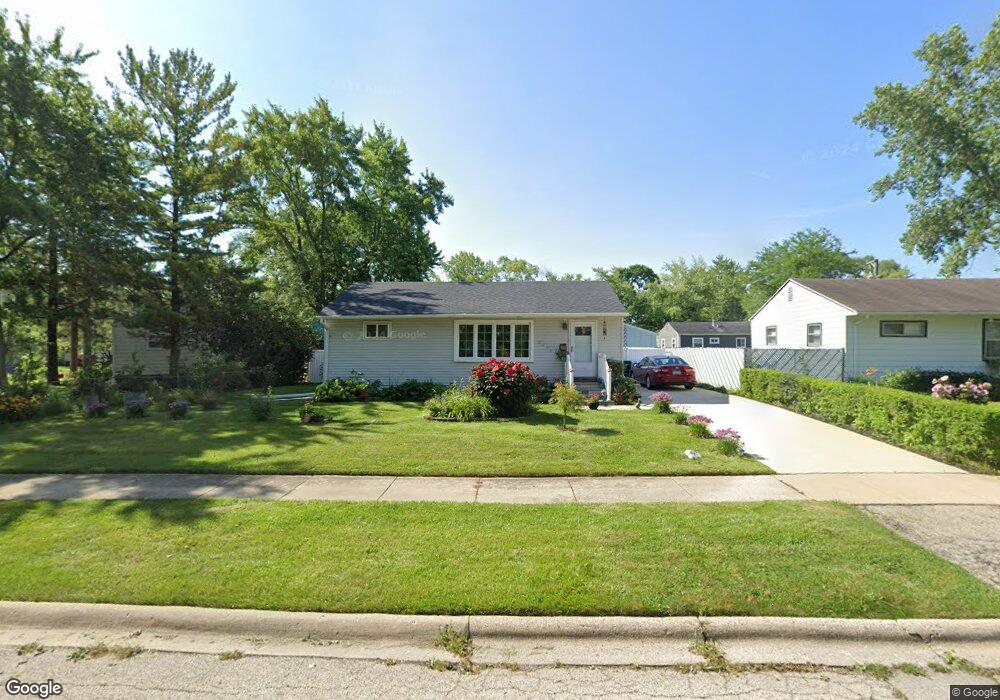 2809 Shoshone Rd, Waukegan, IL 60087 - photo 1