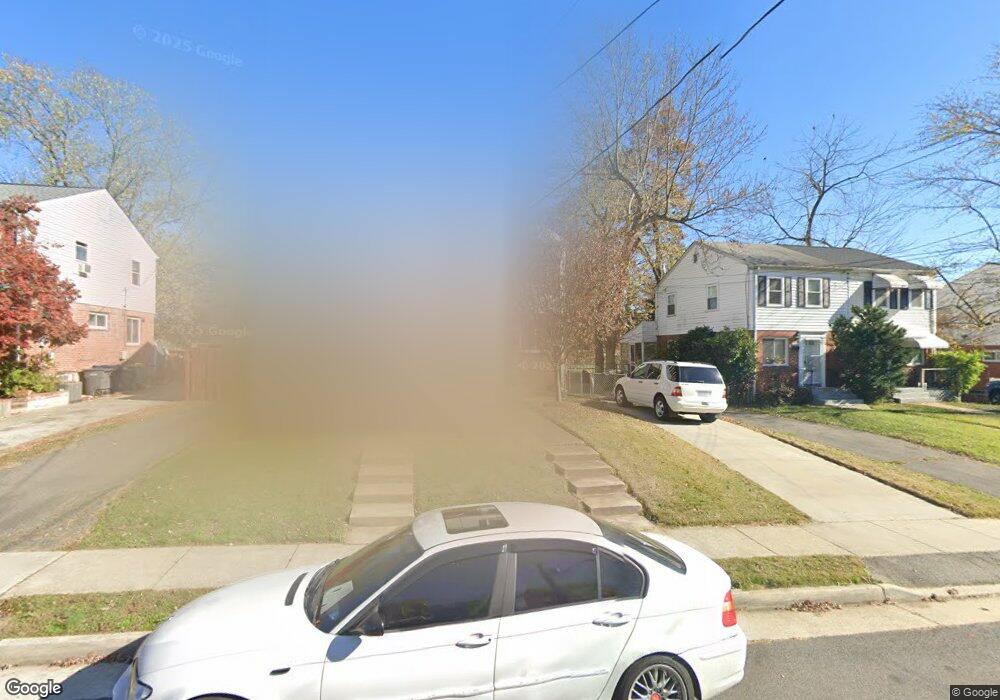 6801 Kenyon Dr, Alexandria, VA 22307 - photo 1