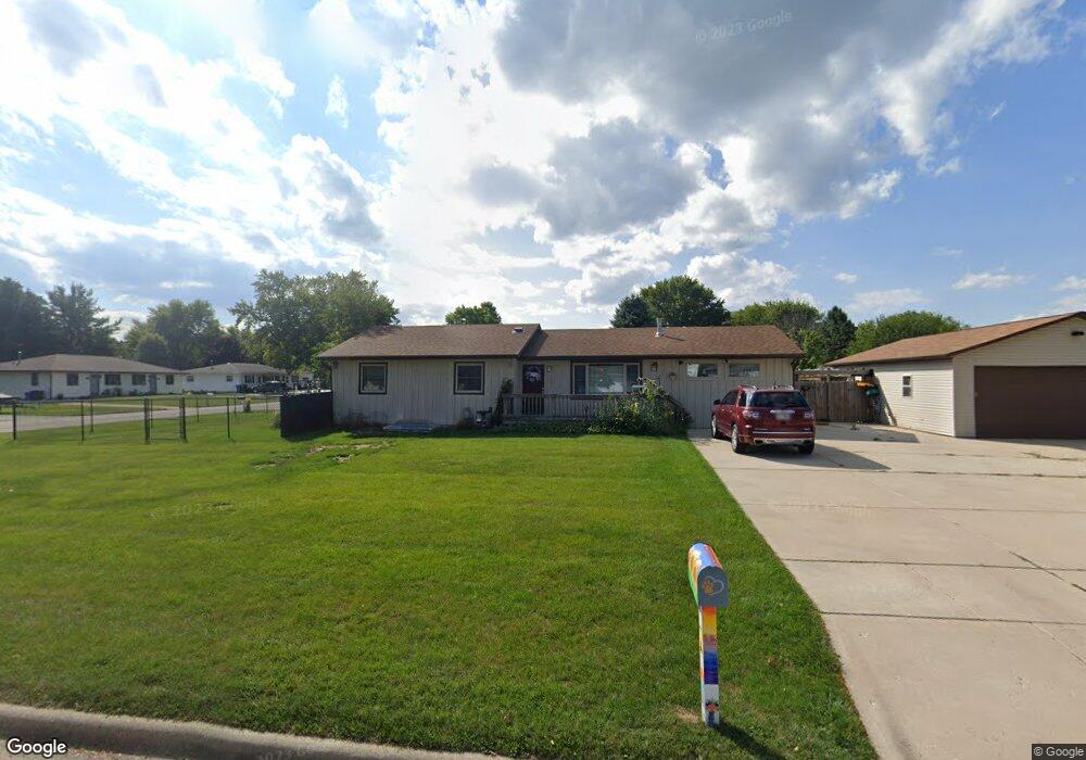 208 N Kerch St, Brooklyn, WI 53521 - photo 1