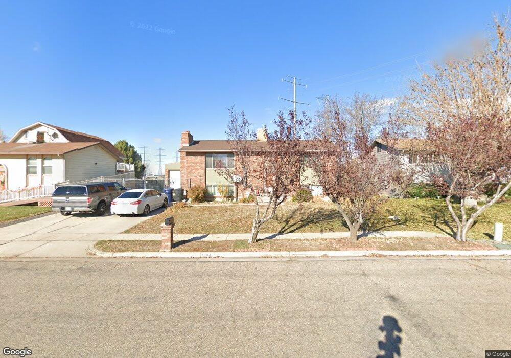 394 W 2225 S, Clearfield, UT 84015 - photo 1