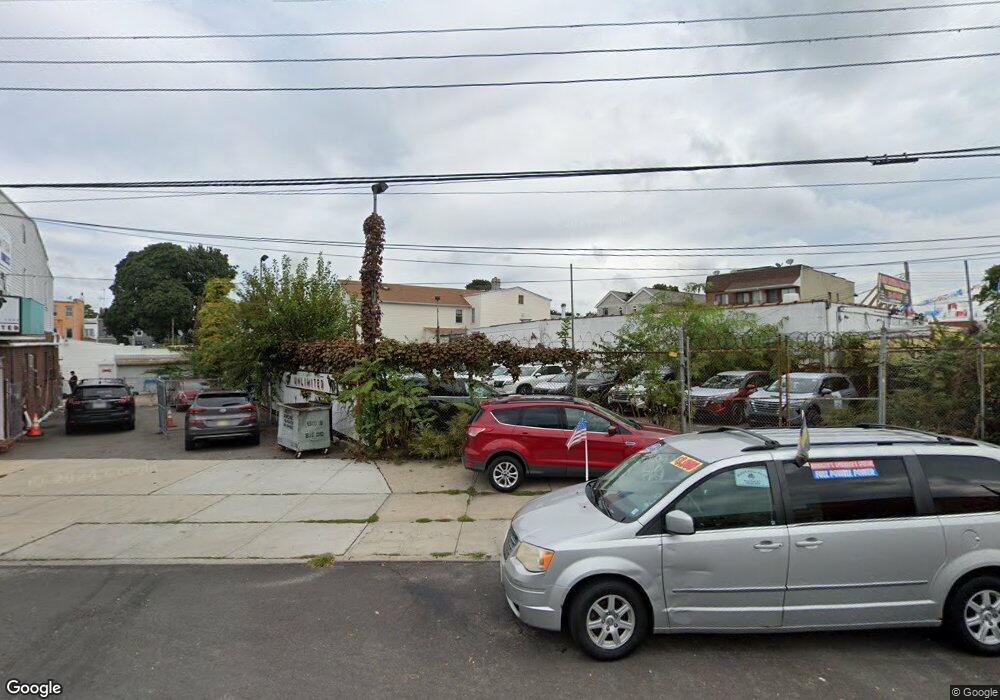 8415 Rockaway Blvd, Jamaica, NY 11416 - photo 1