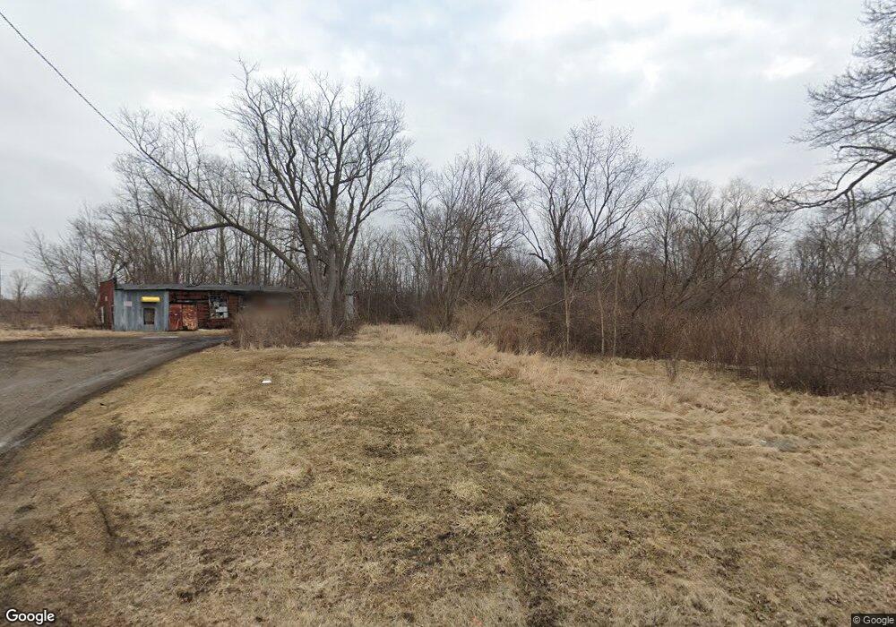 1905 Beach St, Flint, MI 48503 - photo 1