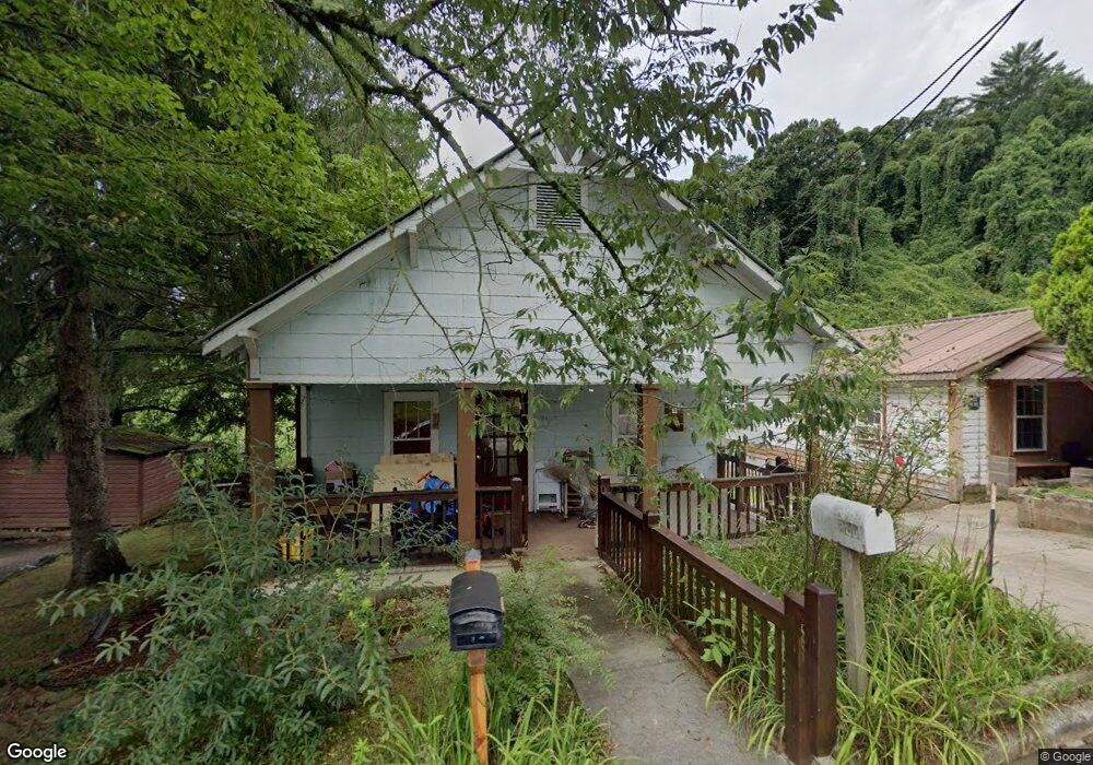 34 Spring St, Ellijay, GA 30540 - photo 1