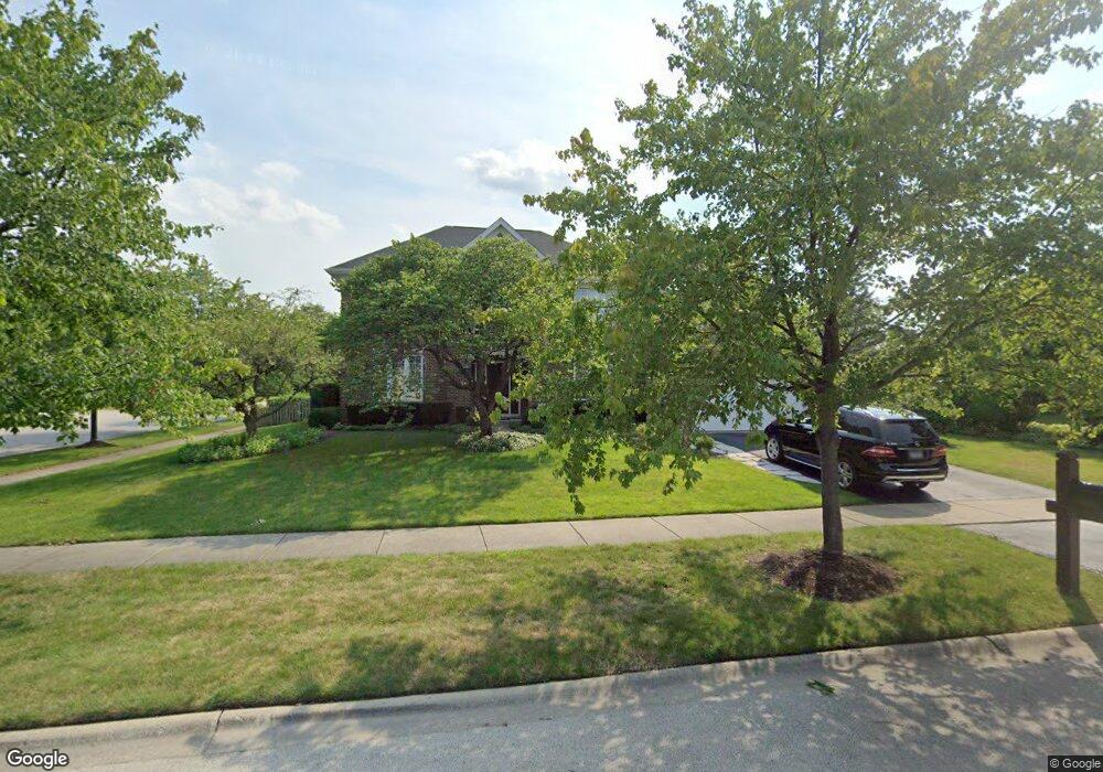 2102 Warwick Ln, Glenview, IL 60026 - photo 1