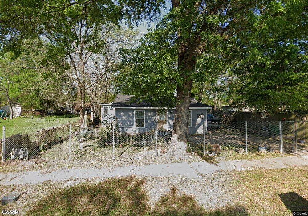 8715 Shady Dr, Houston, TX 77016 - photo 1