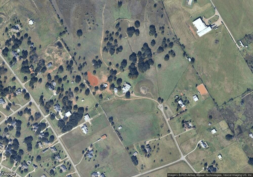 1910 Teller Bell Ct, Granbury, TX 76049 - photo 1