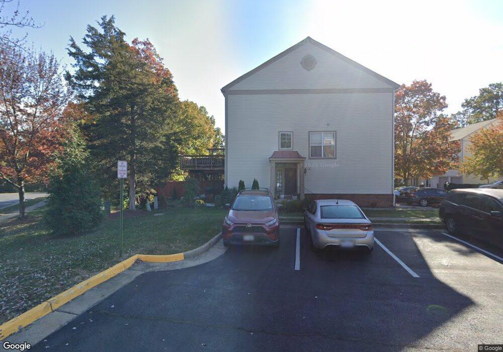 43134 Huntsman Square, Broadlands, VA 20148 - photo 1