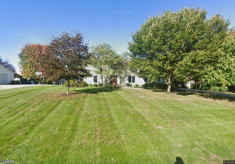 1520 Putters Ln, Lima, OH 45805 - photo 1