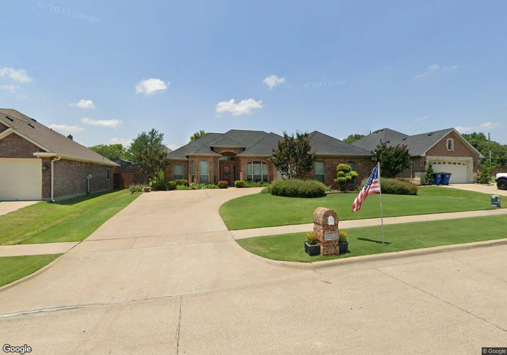 1002 Louise Ln, Ennis, TX 75119 - photo 1