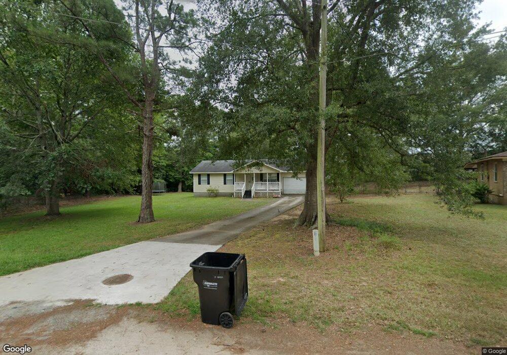 136 Edgewood Cir, Barnesville, GA 30204 - photo 1