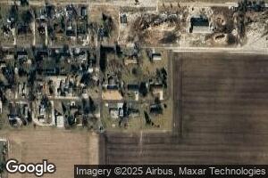 605 E Wood St, Colfax, IL 61728