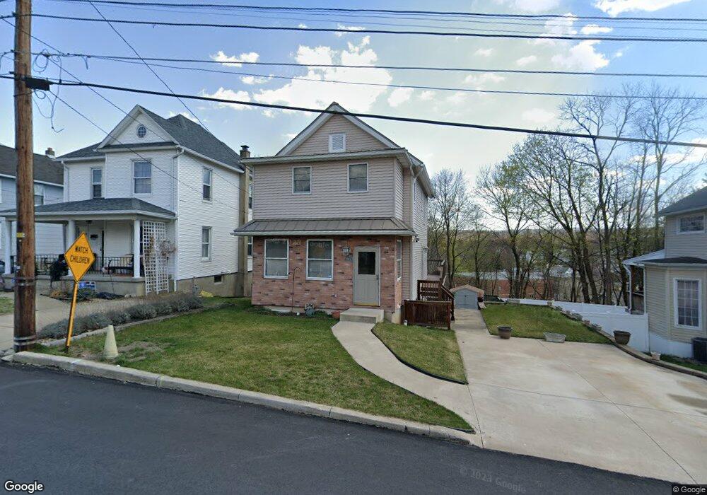 178 1/2 Tompkins St, Pittston, PA 18640 - photo 1