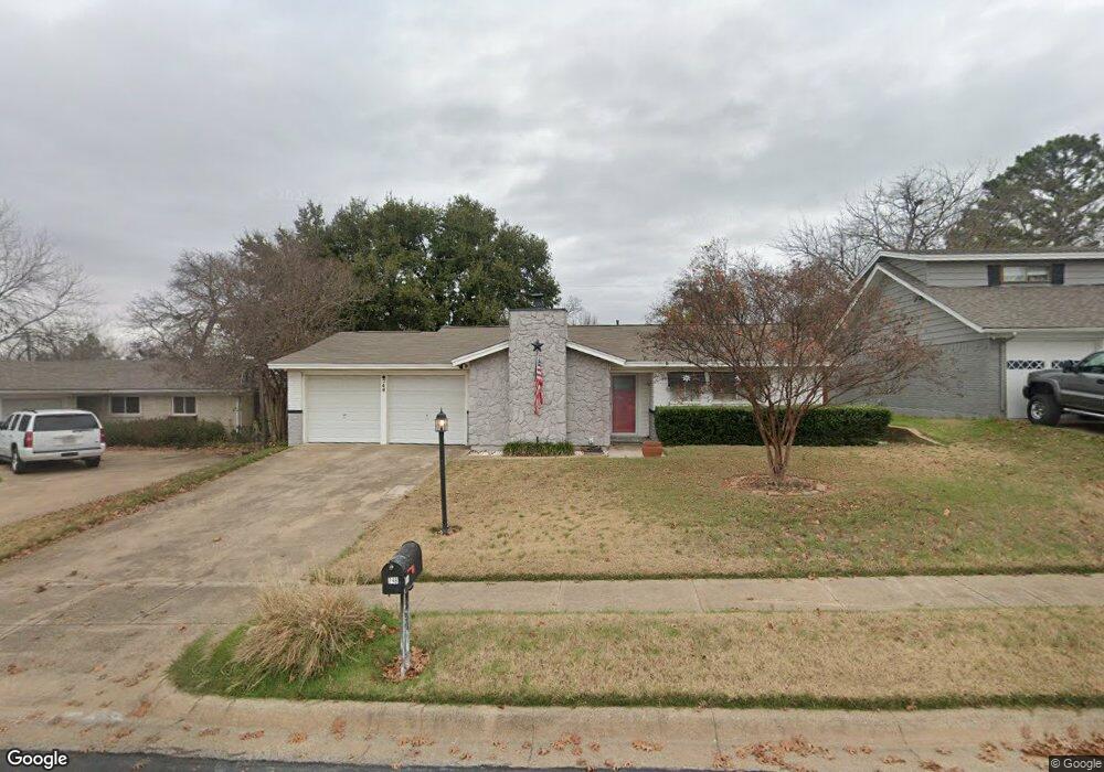 748 Willow St, Hurst, TX 76053 - photo 1