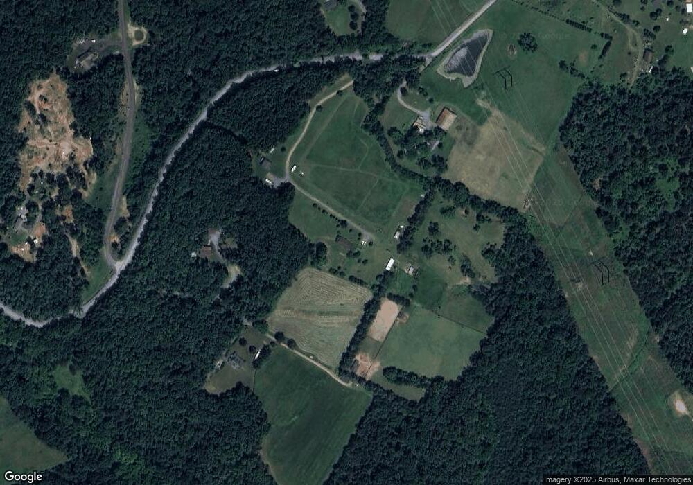 257 Huttle Rd, Stephens City, VA 22655 - photo 1