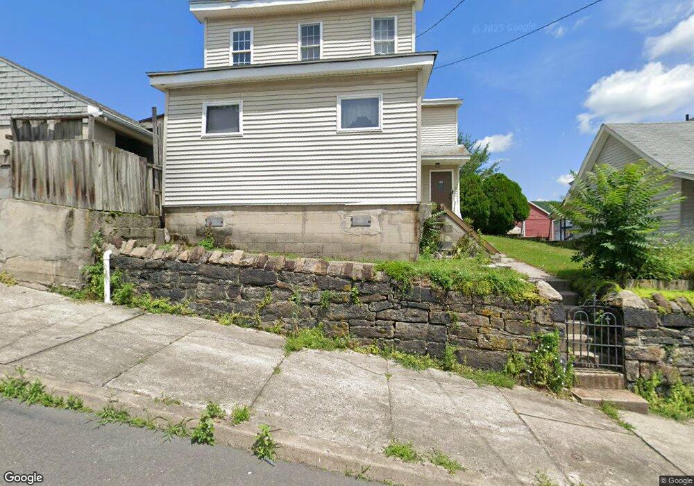 27 Clay St, Tamaqua, PA 18252 - photo 1