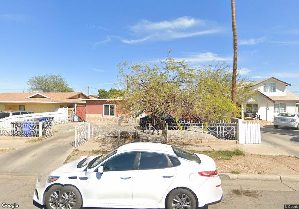 774 W Euclid Ave, El Centro, CA 92243 - photo 1