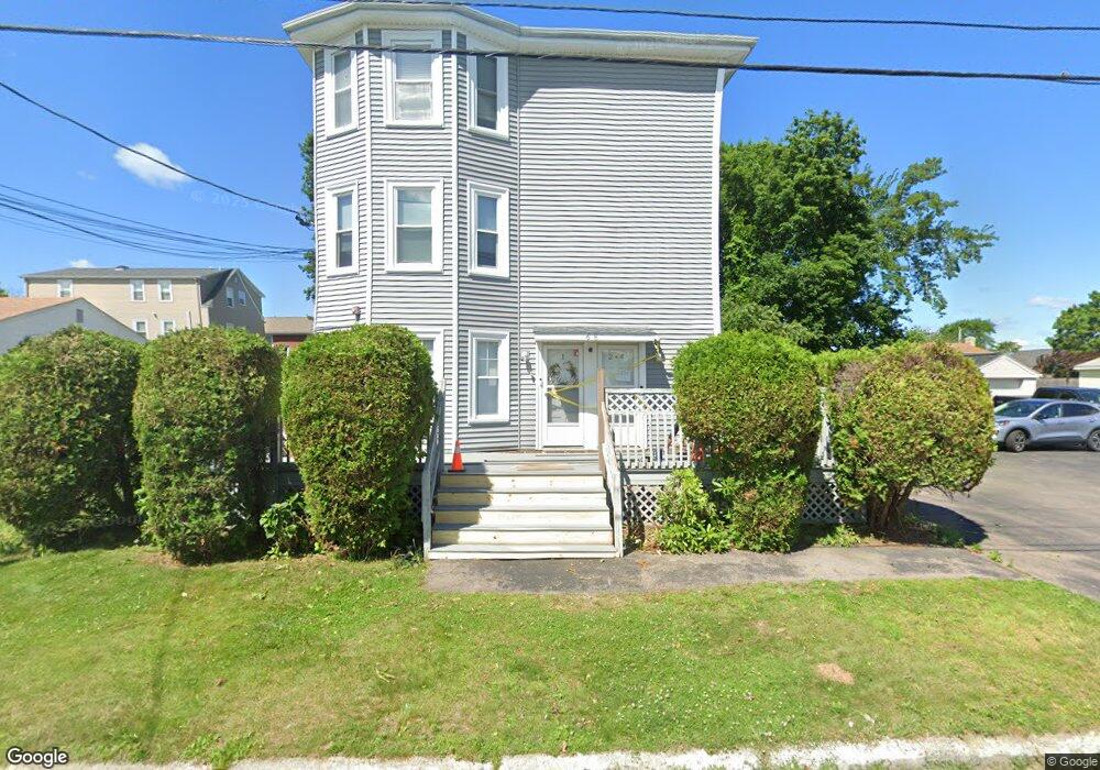 68 Stedman Ave unit 3, Pawtucket, RI 02860 - photo 1