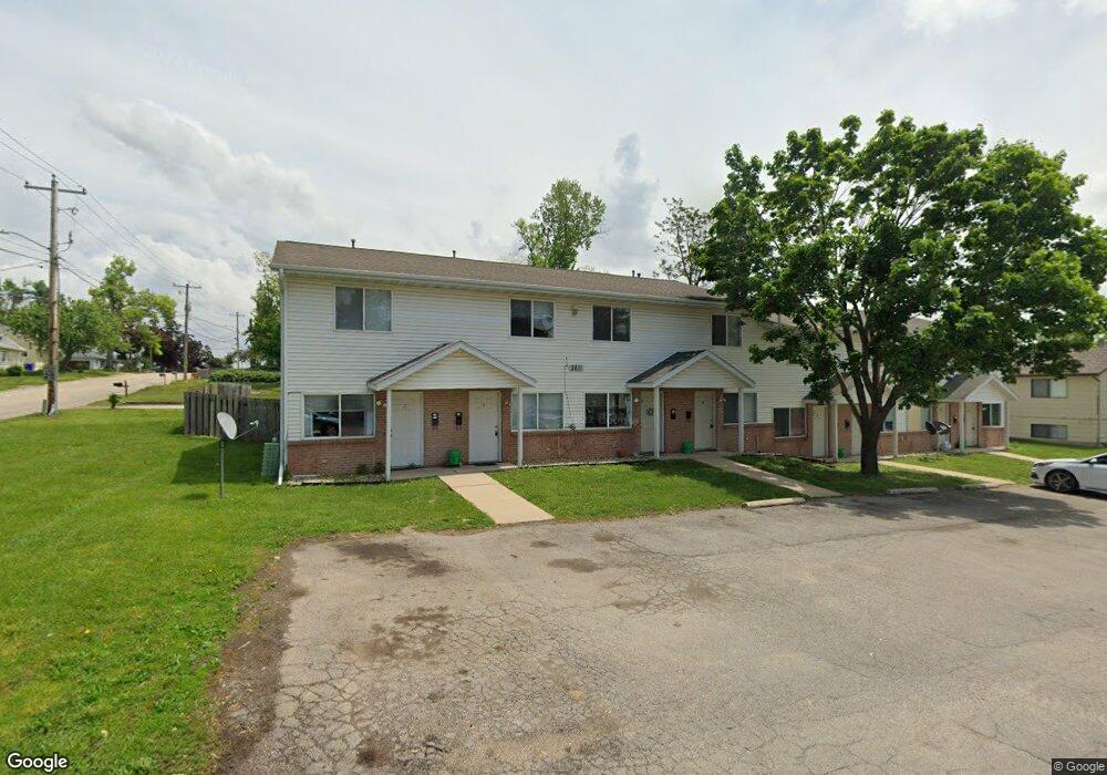 2811 Cory Ct SW unit 10, Cedar Rapids, IA 52404 - photo 1