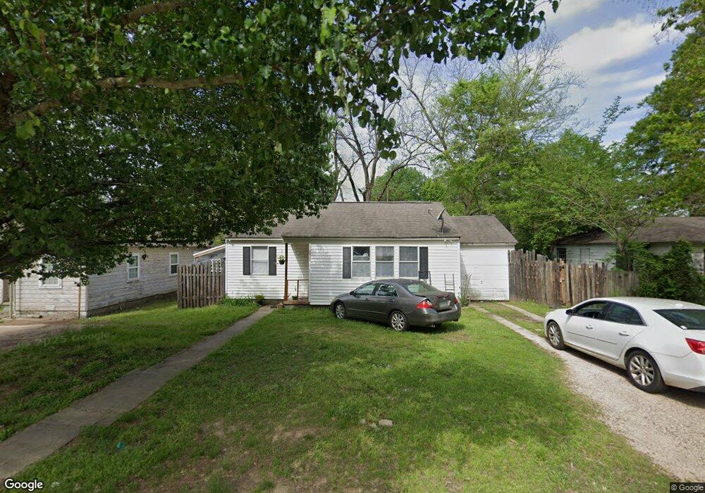 3329 Moore Dr, Texarkana, TX 75503 - photo 1