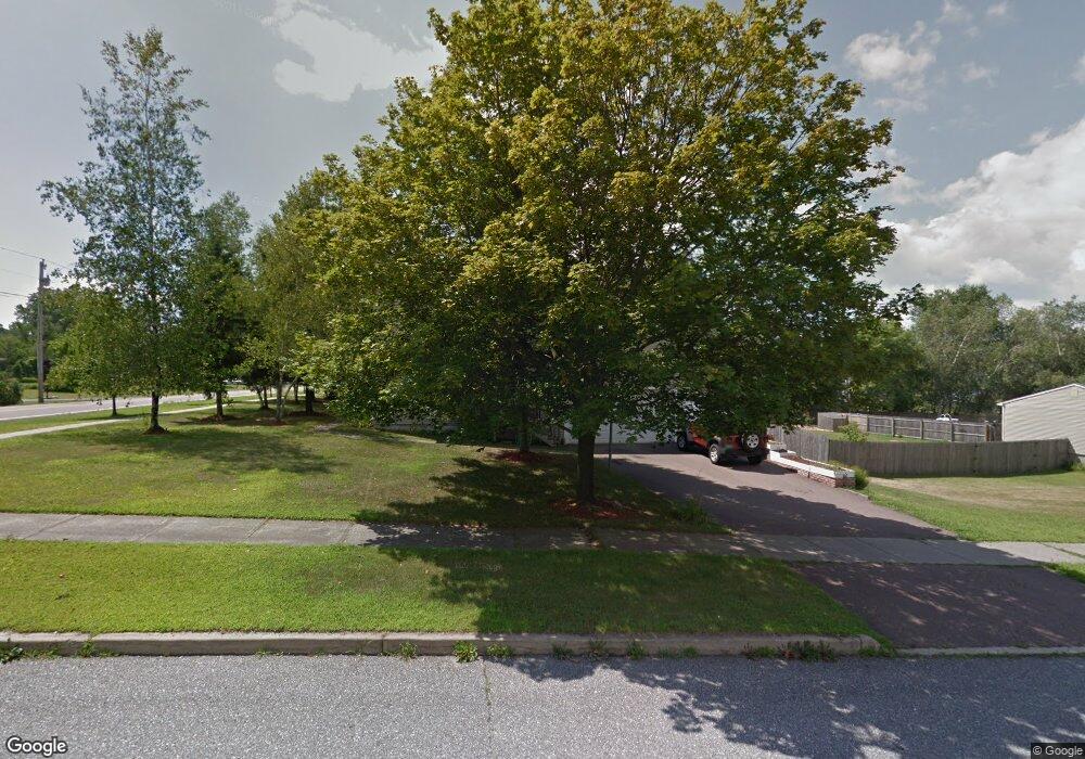 19 Jeffrey Dr, Colchester, VT 05446 - photo 1