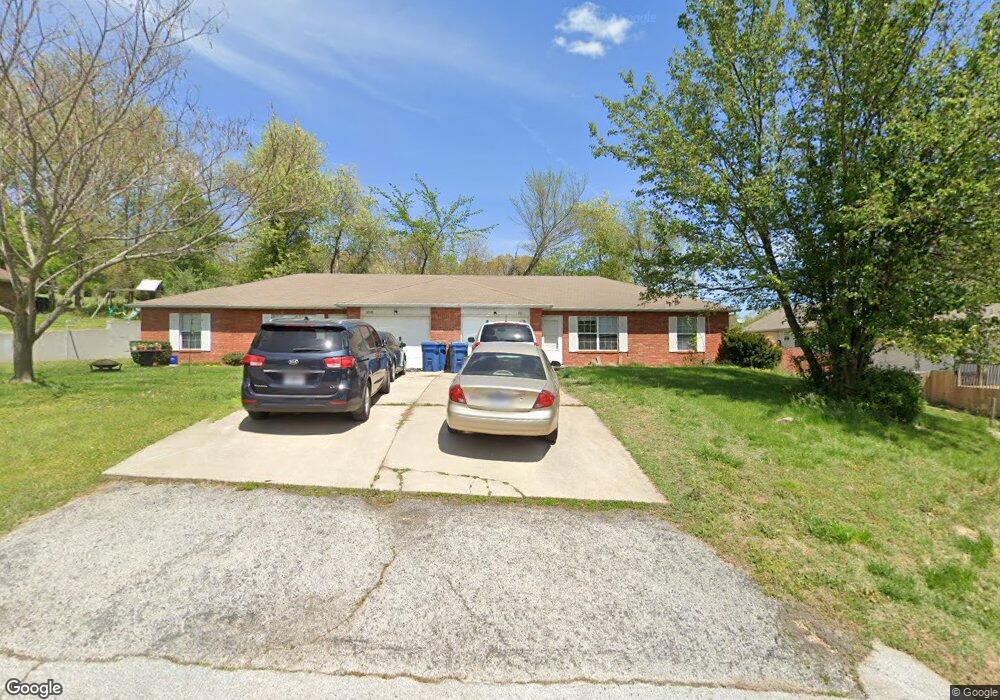 111 E Mills Rd, Nixa, MO 65714 - photo 1