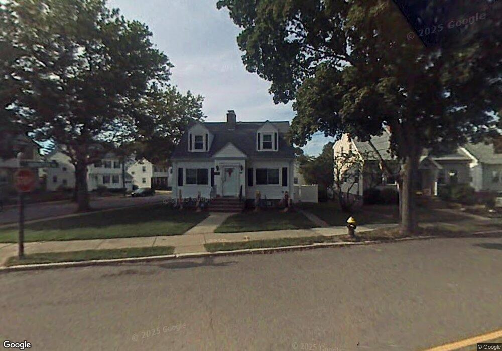 18 Addington Rd, West Roxbury, MA 02132 - photo 1