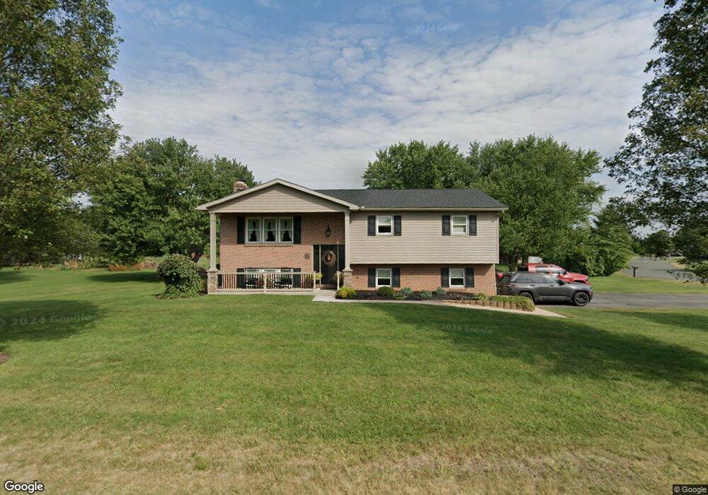 12356 Randy Dr, Greencastle, PA 17225 - photo 1
