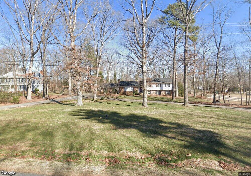 2401 Kings Lynn Rd, Midlothian, VA 23113 - photo 1