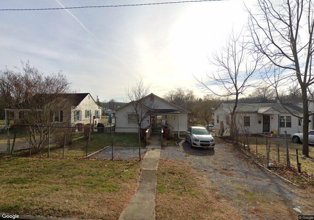 1818 E Unaka Ave, Johnson City, TN 37601 - photo 1