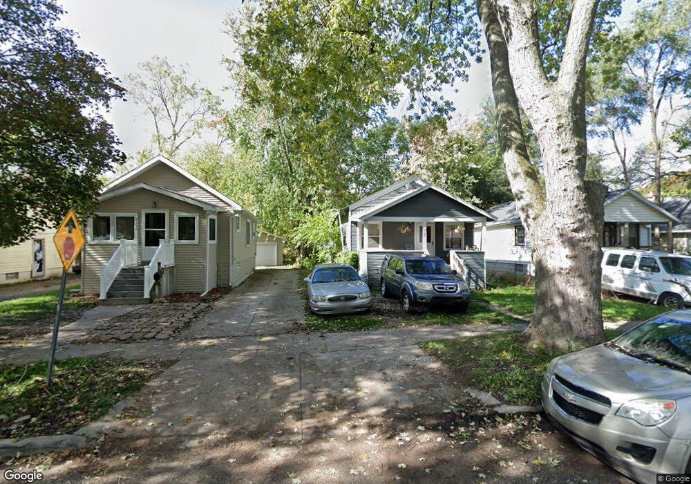 2106 Beal Ave, Lansing, MI 48910 - photo 1