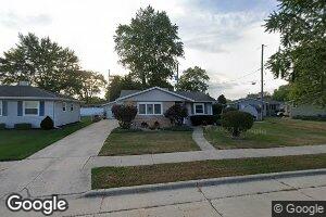 8614 14th Ave, Kenosha, WI 53143