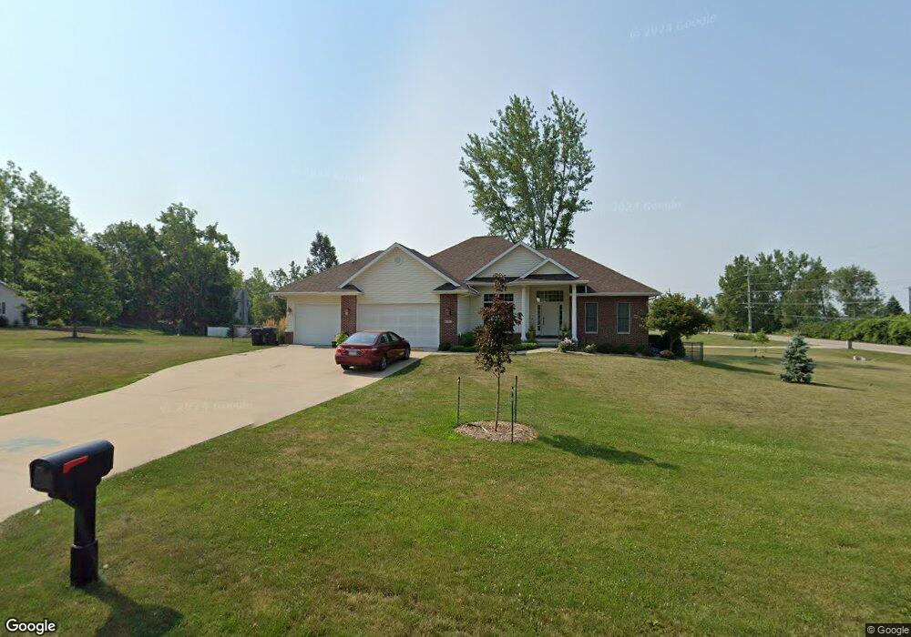 6505 Seminole Ct NE, Cedar Rapids, IA 52411 - photo 1