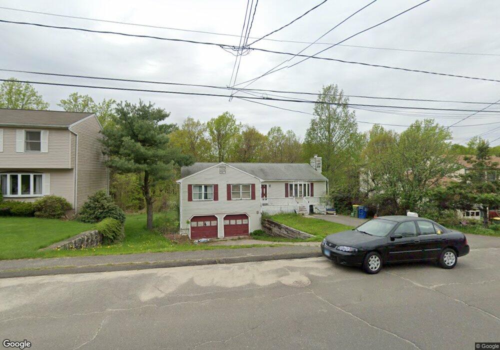 38 Westport Dr, Waterbury, CT 06706 - photo 1