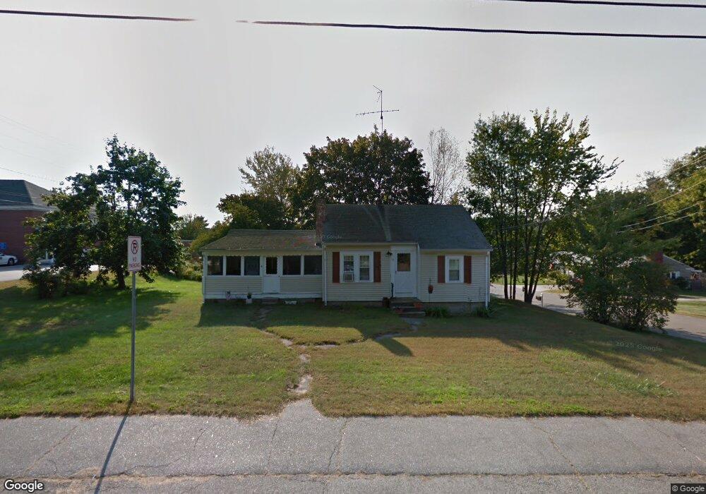 33 Main St, Hooksett, NH 03106 - photo 1