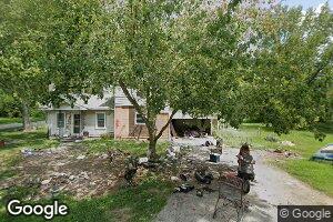 602 E Main St, Wheatland, IN 47597