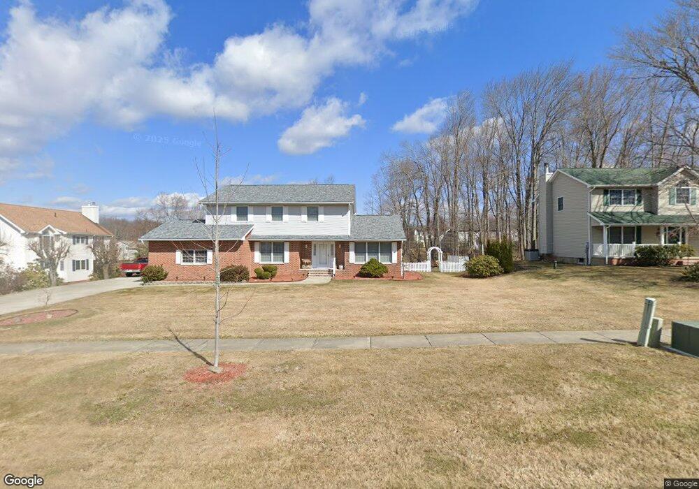 928 Apple Tree Rd, Moscow, PA 18444 - photo 1