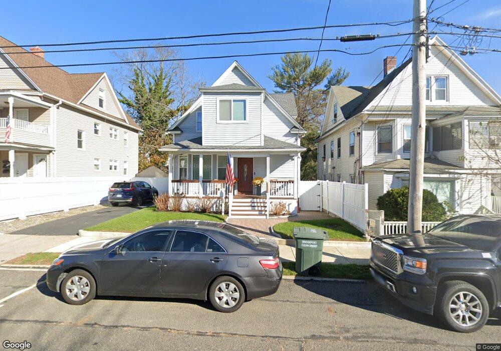 132 Alfred St, Bridgeport, CT 06605 - photo 1