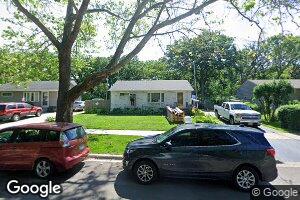 2001 Delaware Rd, Waukegan, IL 60087