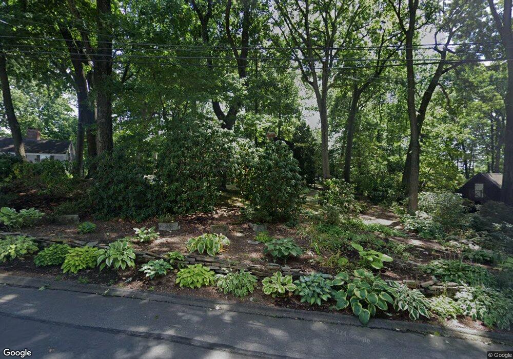 31 Steep Hollow Ln, West Hartford, CT 06107 - photo 1