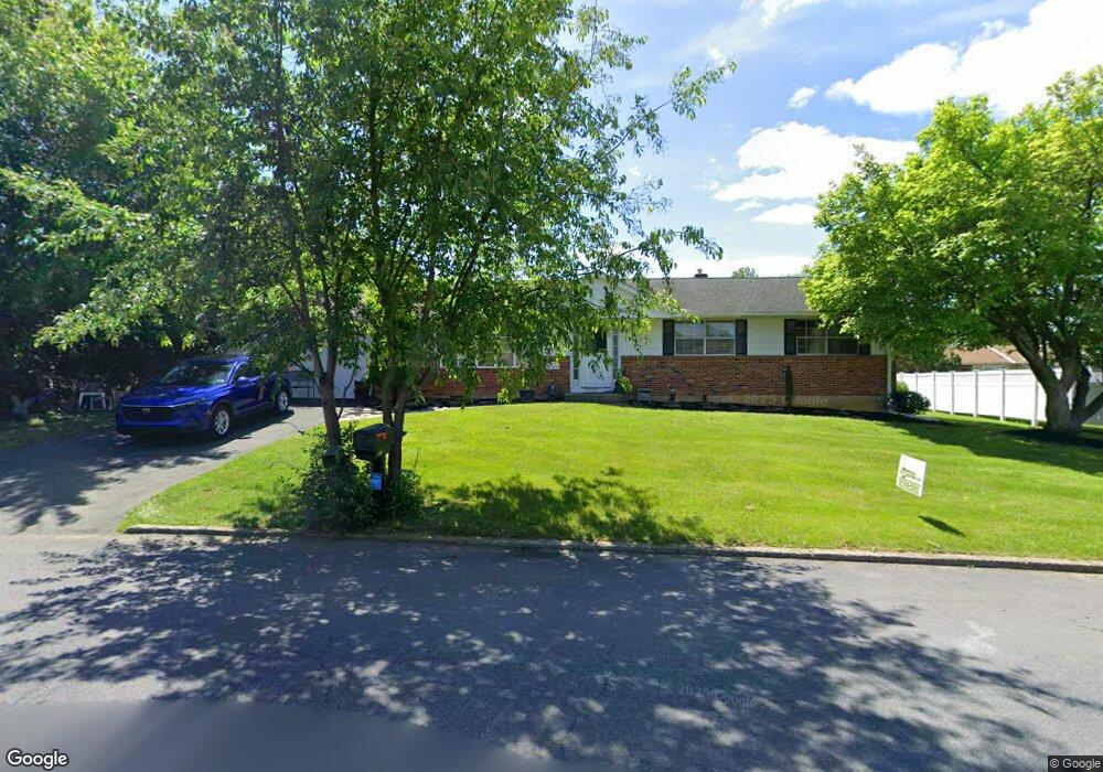 6860 Hickory Rd, Macungie, PA 18062 - photo 1