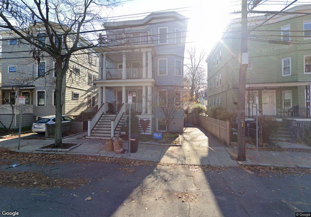 194 Walden St unit 2, Cambridge, MA 02140 - photo 1