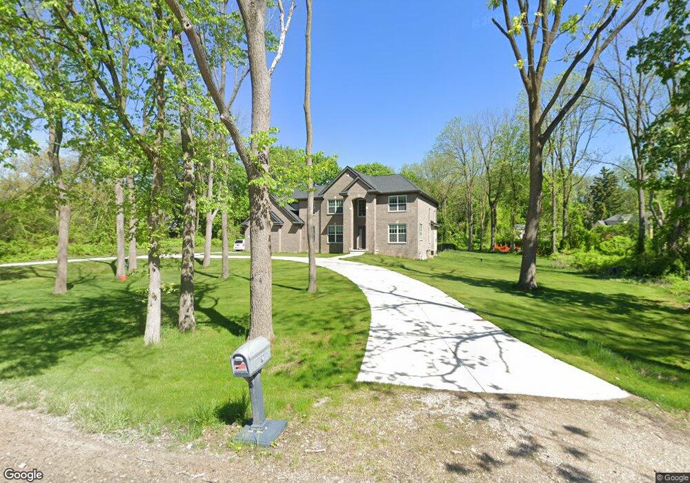 70 N Berkshire Rd, Bloomfield Hills, MI 48302 - photo 1