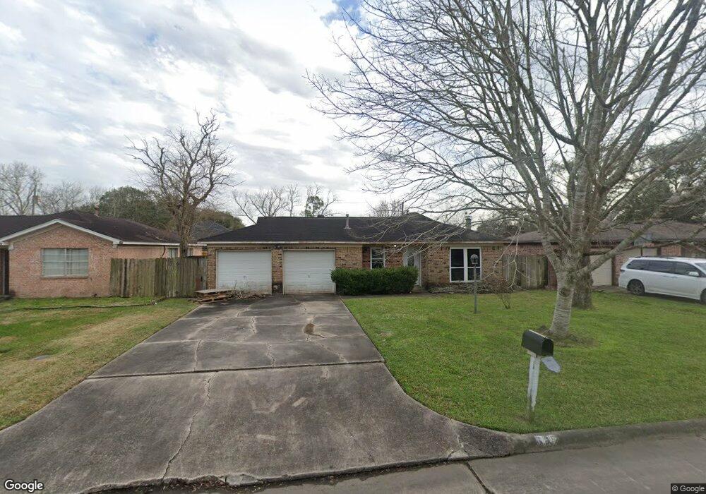 605 Linda Ln, Alvin, TX 77511 - photo 1