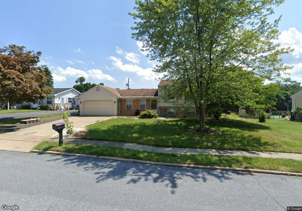 5571 Lancaster St, Harrisburg, PA 17111 - photo 1