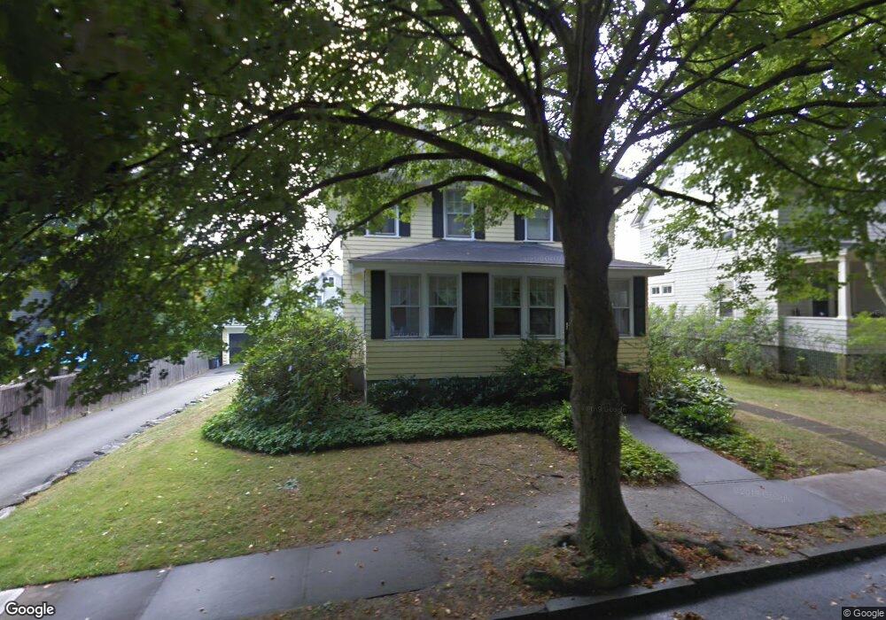 26 Prairie Ave, Newport, RI 02840 - photo 1